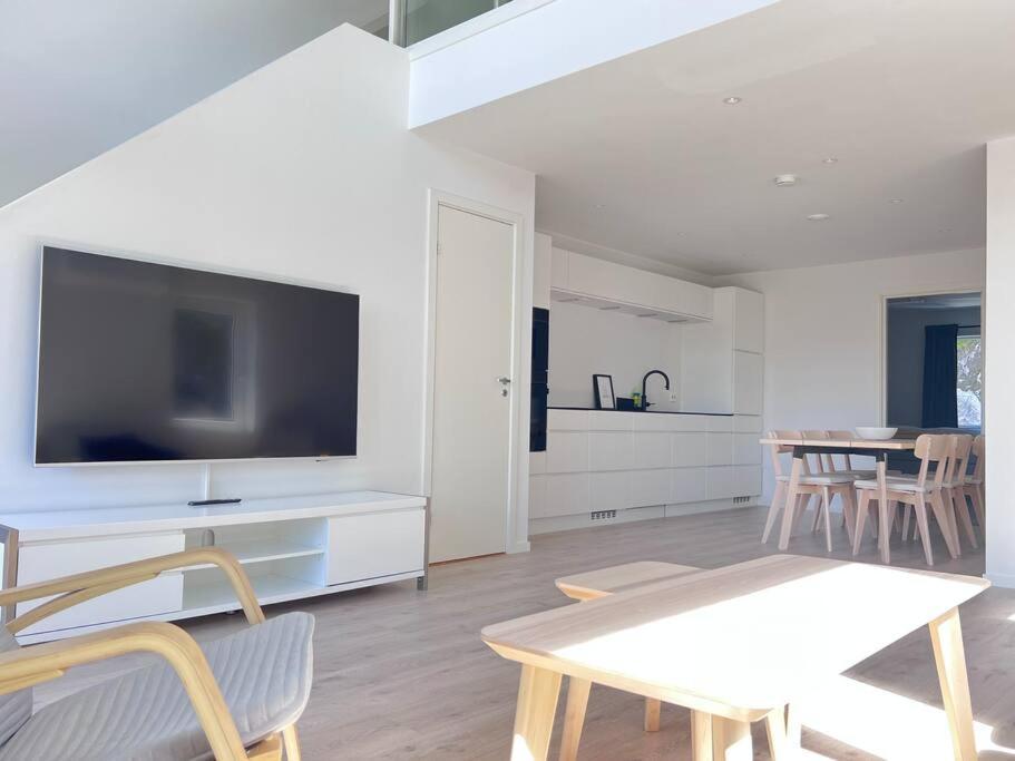 Top Floor Apartment Arossanden 5 A Kristiansand Ngoại thất bức ảnh