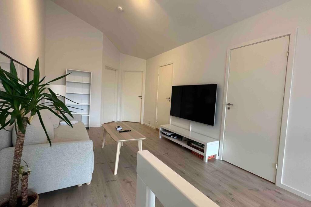 Top Floor Apartment Arossanden 5 A Kristiansand Ngoại thất bức ảnh